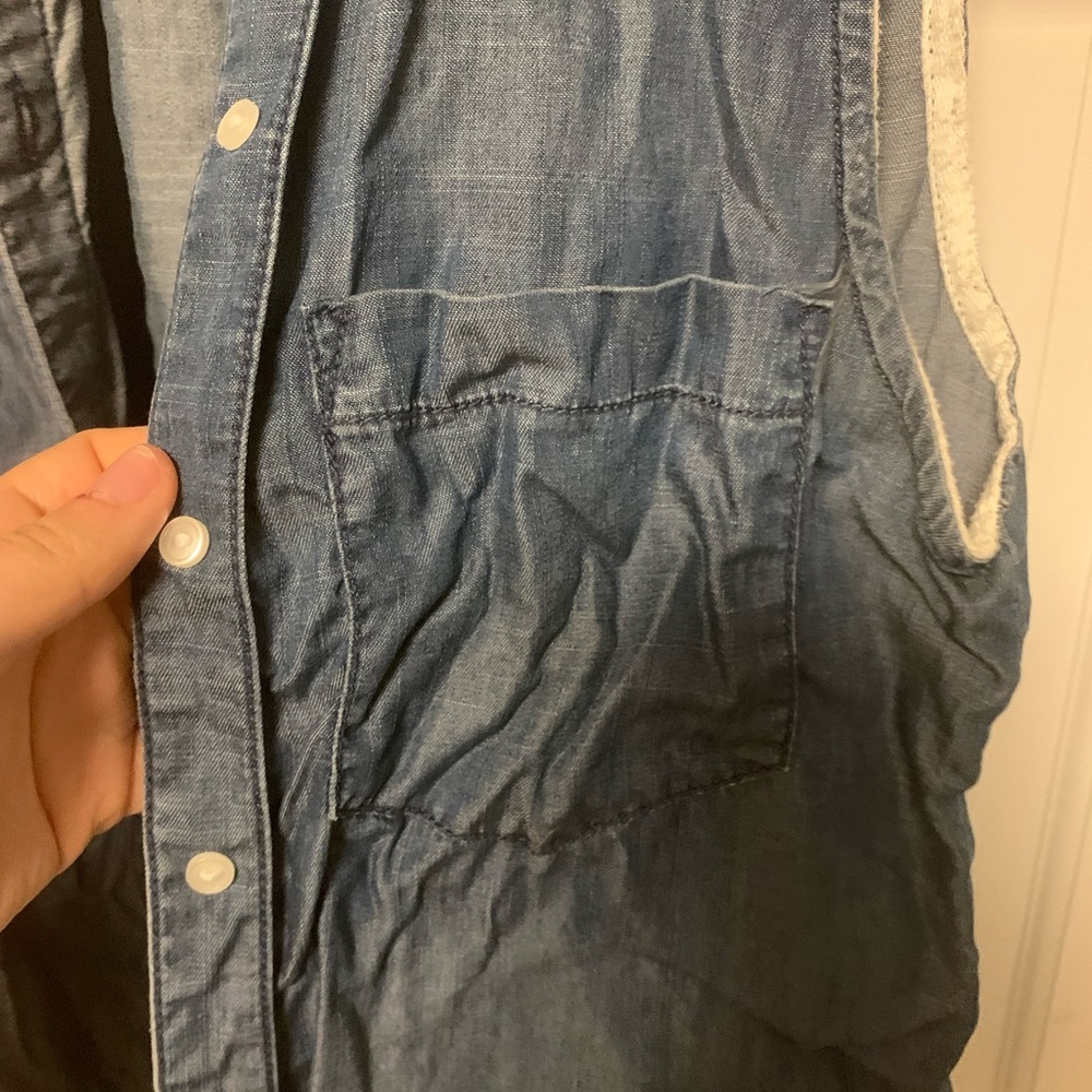 Chambray Top - Picture 2 of 4
